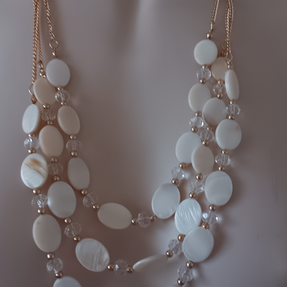 Multi Ring Shell Necklace